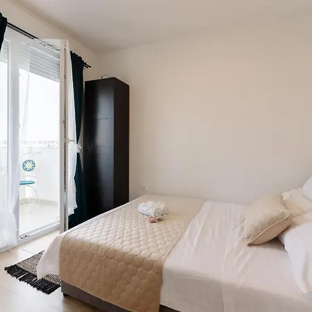 Apartman Elena Apartment Biograd Na Moru