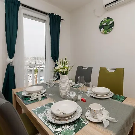 Apartman Elena Apartment